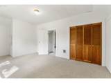 1220 Eugene St - Photo 23