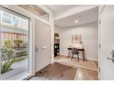628 Knott St - Photo 3