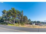 2017 Bayshore Dr - Photo 6