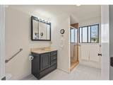 2713 Oak St - Photo 14