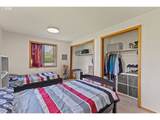 2713 Oak St - Photo 18
