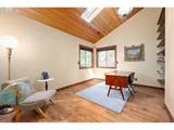 4330 Shasta Loop - Photo 34