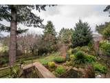 498 Klamath Ave - Photo 11