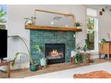 1114 9TH St - Photo 4