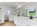 374 Maple St - Photo 16