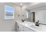 374 Maple St - Photo 4