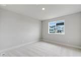 374 Maple St - Photo 9