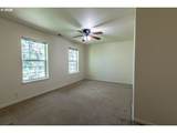 2737 Hallmark Ln - Photo 23