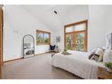 1829 Fairmount Blvd - Photo 28