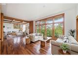 1829 Fairmount Blvd - Photo 9