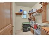 445 Kalapuya Way - Photo 17