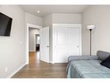 912 Medina Ave - Photo 30