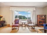 2032 Dove Ave - Photo 9