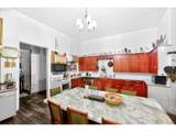 100 Main St - Photo 10