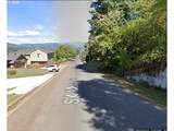 725 Moody Ave - Photo 4