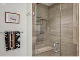 1075 Northrup St - Photo 20