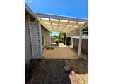 340 Elizabeth Ave - Photo 9