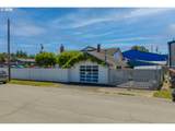 208 7TH St - Photo 11