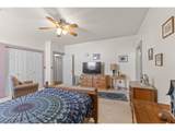 208 7TH St - Photo 27