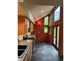 2359 Columbia St - Photo 16
