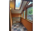 2359 Columbia St - Photo 22