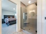 2840 20TH Ave - Photo 20