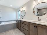 2840 20TH Ave - Photo 21