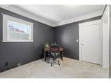 2249 Burnside St - Photo 10