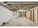2249 Burnside St - Photo 15