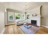 2249 Burnside St - Photo 4