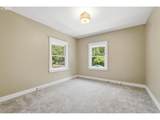 2249 Burnside St - Photo 9