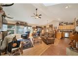 998 Brown Dr - Photo 11