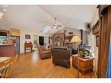 998 Brown Dr - Photo 14