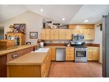 998 Brown Dr - Photo 17