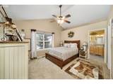998 Brown Dr - Photo 20