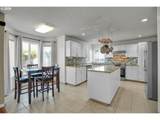 565 Lenox St - Photo 11