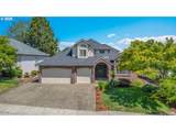565 Lenox St - Photo 2