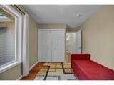 565 Lenox St - Photo 24
