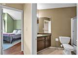 565 Lenox St - Photo 33