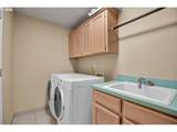 565 Lenox St - Photo 36