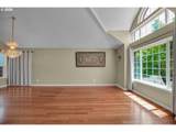 565 Lenox St - Photo 6