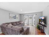 684 Jasper St - Photo 10