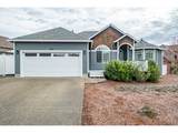 684 Jasper St - Photo 3
