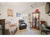 1785 Rolling Hill Dr - Photo 14