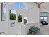 7015 Neptune Dr - Photo 16
