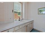 7015 Neptune Dr - Photo 22