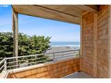 7015 Neptune Dr - Photo 32
