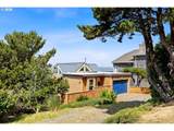 7015 Neptune Dr - Photo 6