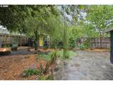 3911 Lexington St - Photo 23
