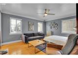 709 16TH Ave - Photo 16